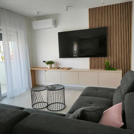 Luxury Apartments Marina View Водице Экстерьер фото