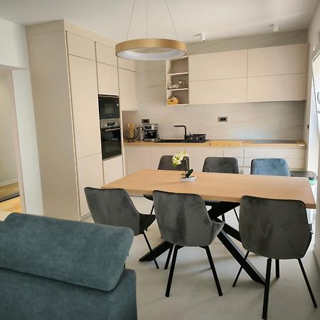 Luxury Apartments Marina View Водице Экстерьер фото