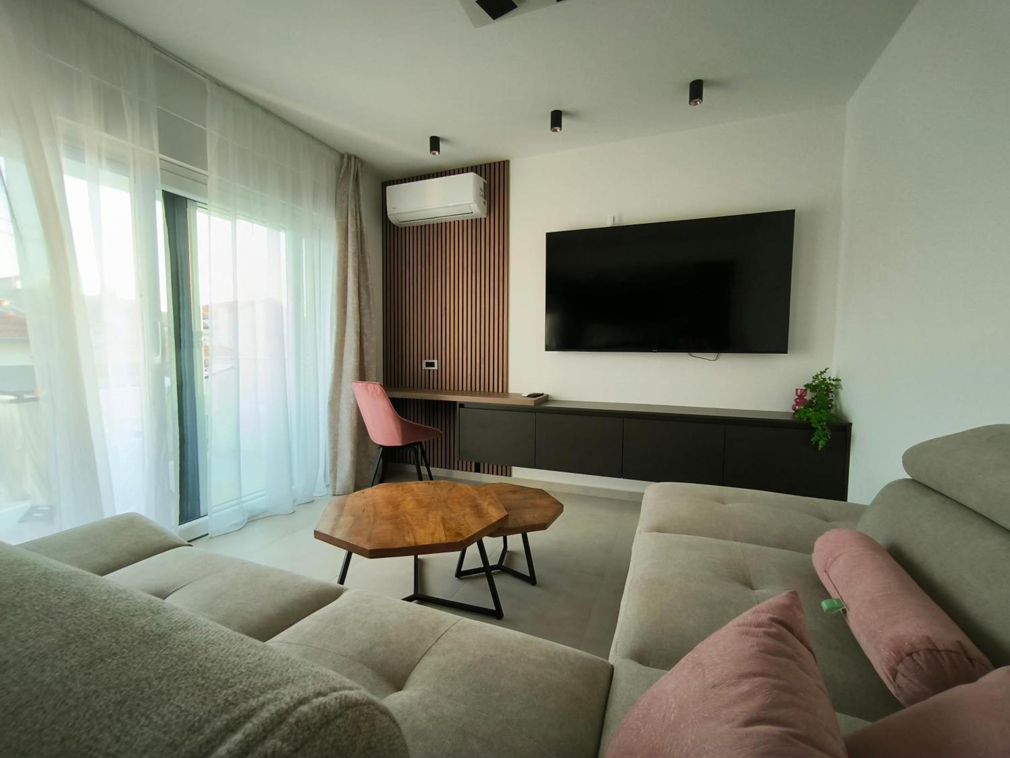 Luxury Apartments Marina View Водице Экстерьер фото